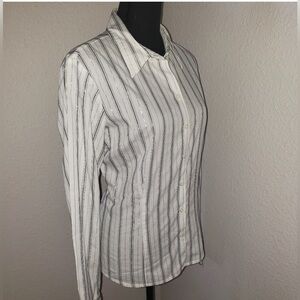 In Vain Button Down Blouse Women's Large White Black Silver Striped Long Sleeve